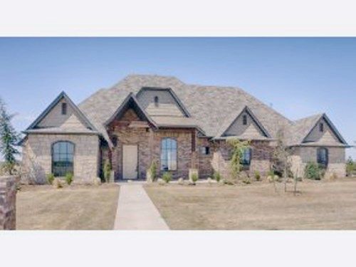 1360 Dragonfly, Norman, OK 73071