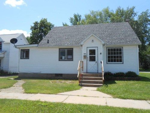 344 Maine St, Mauston, WI 53948