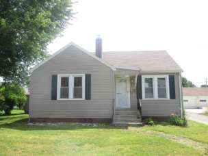 451 N Clay Street, Frankfort, IN 46041