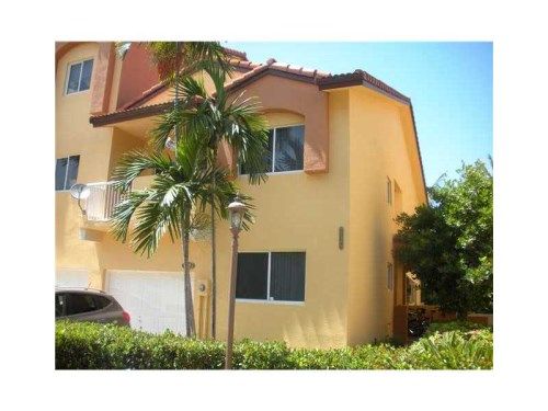 21399 MARINA COVE CR # M19, Miami, FL 33180