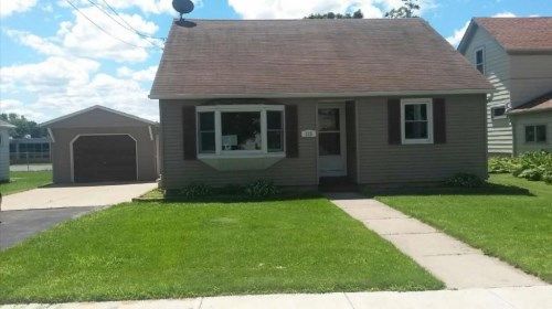 115 Clark St, Watertown, WI 53094