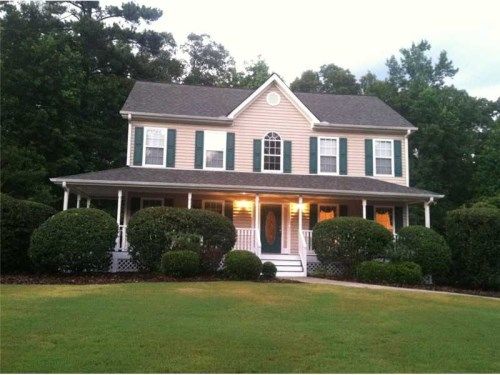 808 Oxford Drive, Canton, GA 30115