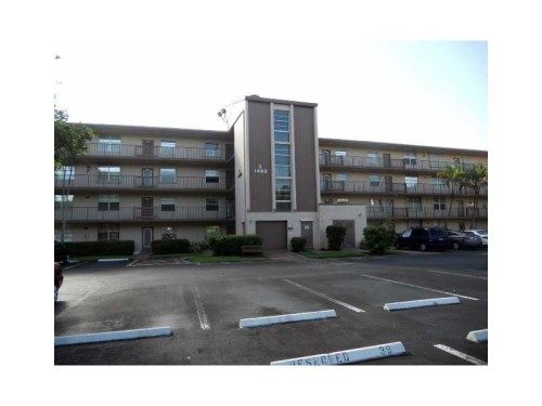 1480 NW 80 AV # 404, Pompano Beach, FL 33063