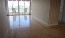 21205 YACHT CLUB DR # 2407 Miami, FL 33180