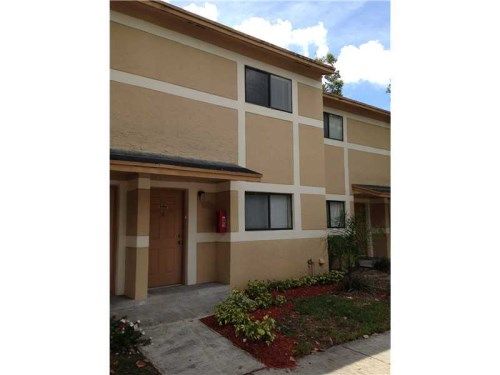 9489 PALM CR # 9489, Hollywood, FL 33025