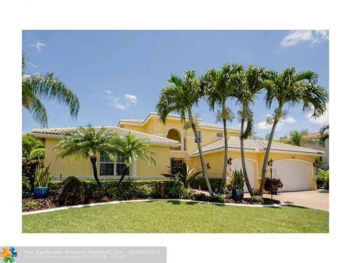 15981 SW 4 ST, Hollywood, FL 33027