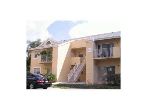 2031 NW 96 TE # 11J, Hollywood, FL 33024