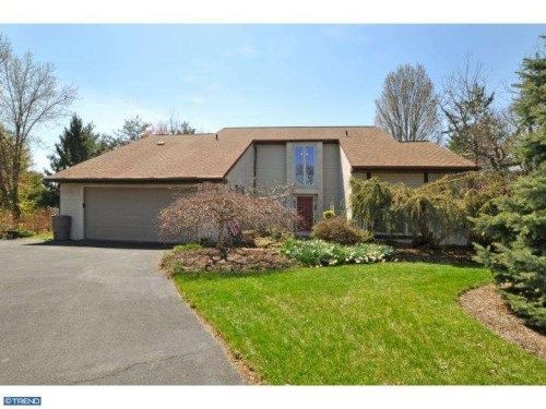 104 BLOSSOM HILL LN, Chalfont, PA 18914