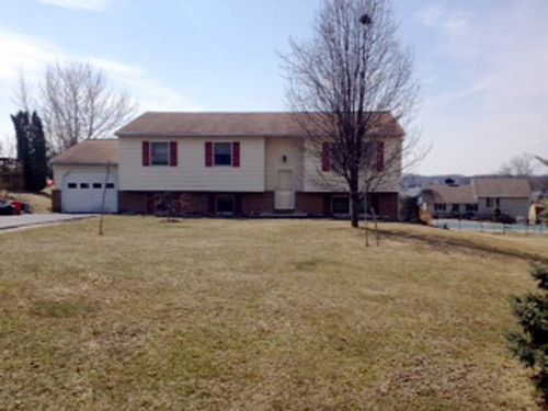 27 Schofield Drive, East Berlin, PA 17316