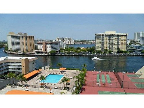 1865 S OCEAN DR # 10K, Hallandale, FL 33009