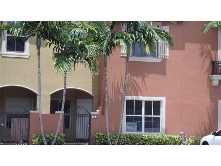 123 LAKE MONTEREY CIR # 123, Boynton Beach, FL 33426