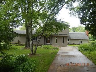 8701 Chubb Rd, Northville, MI 48168