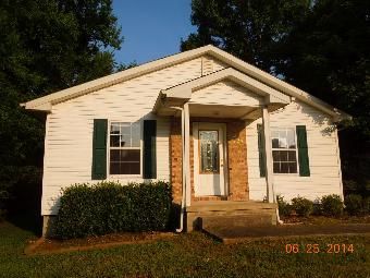 1137 Park Street, Westmoreland, TN 37186