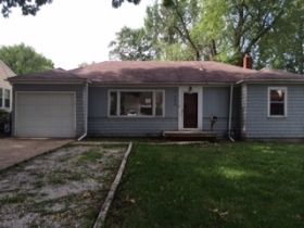 1423 W Scott Pl, Independence, MO 64052