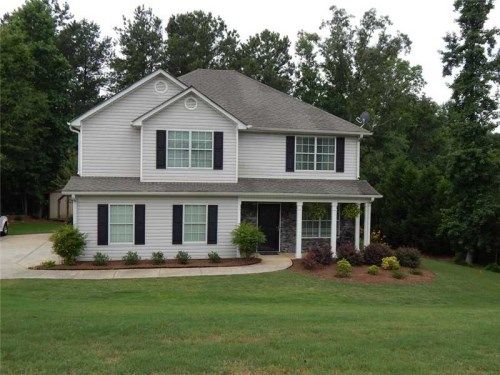 804 Pebble Place, Loganville, GA 30052