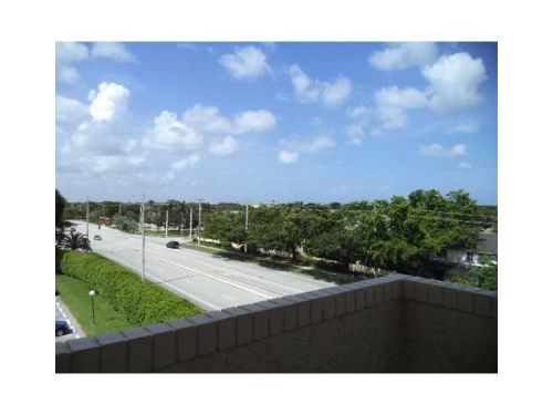 8900 WASHINGTON BL # 501A, Hollywood, FL 33025