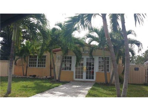 37 SW 11TH ST, Dania, FL 33004