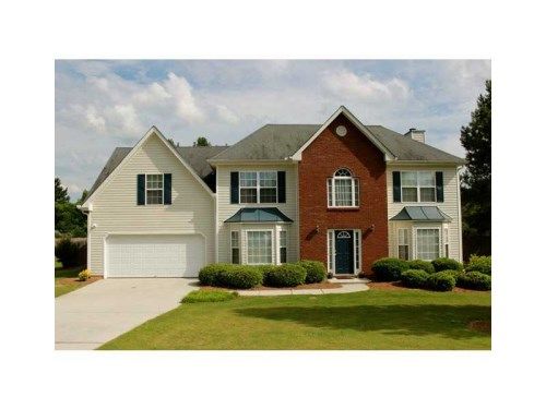 817 Winding Grove Lane, Loganville, GA 30052