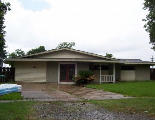 111 Dandridge St, Vidalia, LA 71373