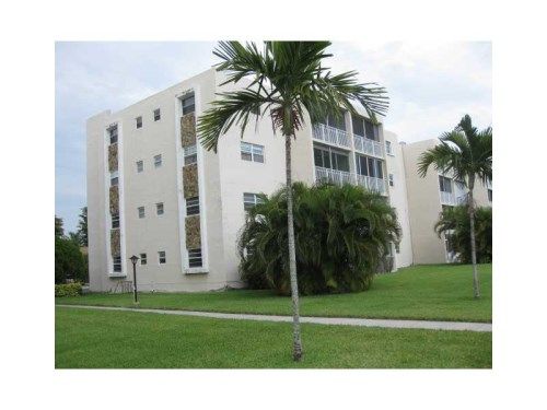 206 SE 10 ST # 104, Dania, FL 33004