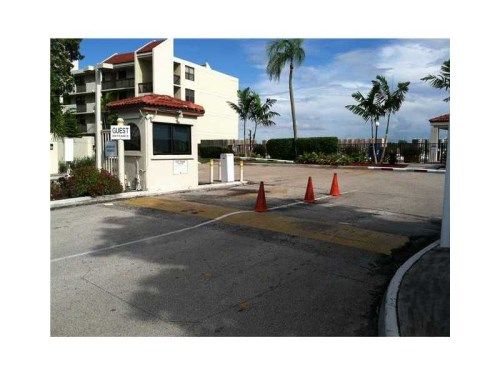 113 LAKE EMERALD DR # 402, Fort Lauderdale, FL 33309