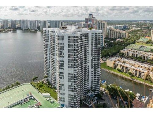 3500 MYSTIC POINTE DR # 2205, Miami, FL 33180