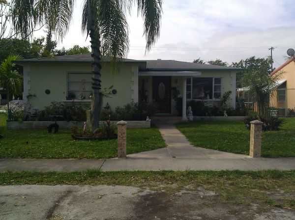 245 SW 5TH ST, Dania, FL 33004