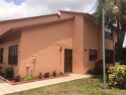 4057 W 8 CT # 88, Hialeah, FL 33012