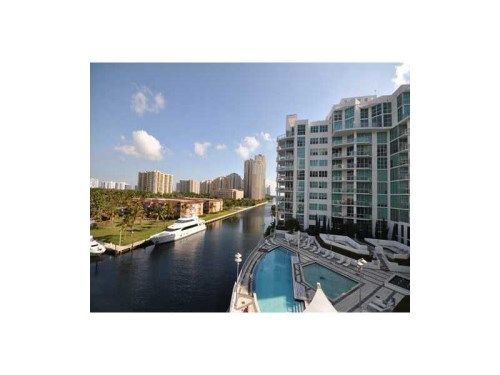 3131 NE 188 St # 2-902, Miami, FL 33180