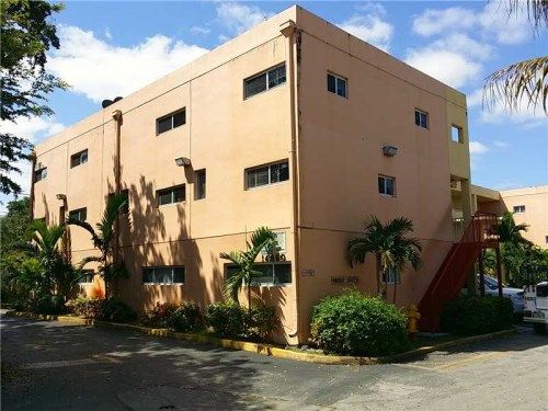 14862 NE 6 AV # 3, Miami, FL 33161