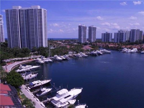 3610 YACHT CLUB DR # 1109, Miami, FL 33180