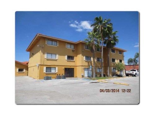 180 ROYAL PALM RD # 203, Hialeah, FL 33016