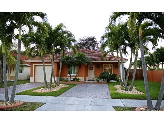 9900 SW 166 CT, Miami, FL 33196