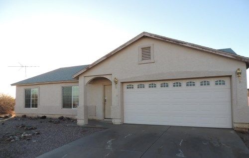 9939 W Lesna Rd, Arizona City, AZ 85223