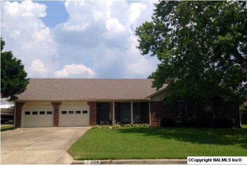 2108 Lancelot Drive, SW, Decatur, AL 35603