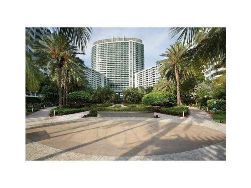 1500 BAY RD # 770S, Miami Beach, FL 33139