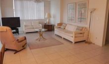 4330 Hillcrest Dr # 919 Hollywood, FL 33021