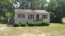 4112 Old Shore Rd Blackstone, VA 23824