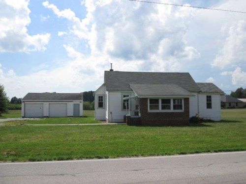 5275 State Rd 42, Martinsville, IN 46151