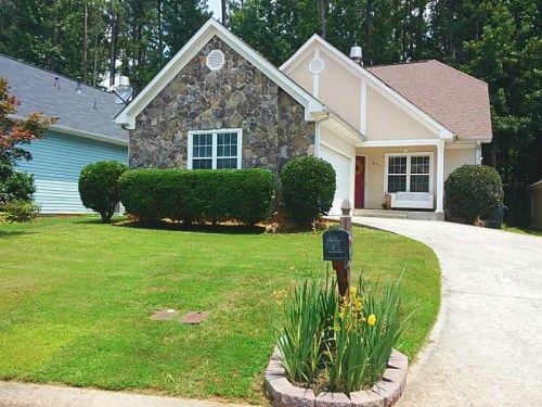 551 N Fairfield Drive, Peachtree City, GA 30269