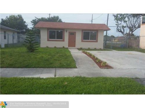 2711 NW 5TH ST, Pompano Beach, FL 33069