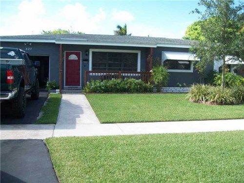 831 NW 10 ST, Homestead, FL 33030