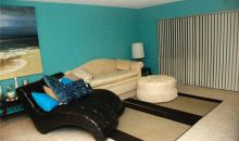 369 LAKEVIEW DR # 105 Fort Lauderdale, FL 33326