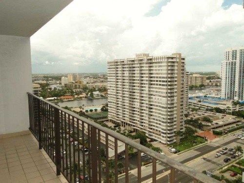 2030 S OCEAN DR # 2004, Hallandale, FL 33009