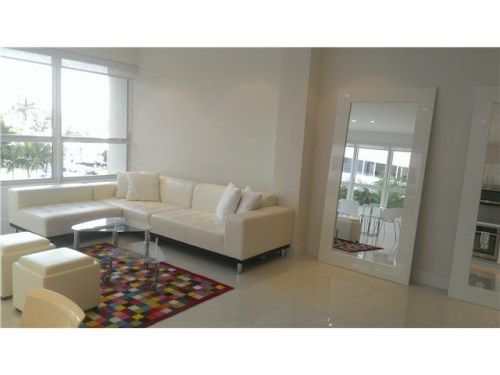 4925 COLLINS AV # 2F, Miami Beach, FL 33140