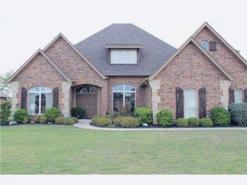 1606 Windmill Ridge Dr, Shawnee, OK 74804