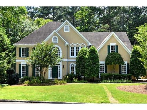 109 Chickering Parkway, Roswell, GA 30075