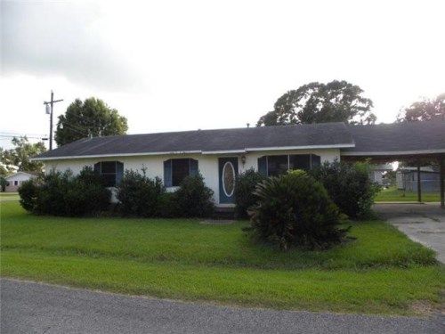 702 Scott St, Jennings, LA 70546