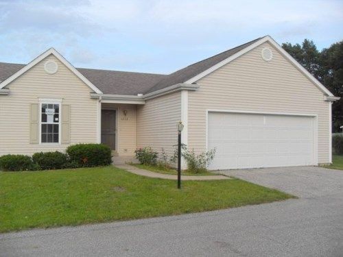 1212 Squiretown Court, Mishawaka, IN 46544