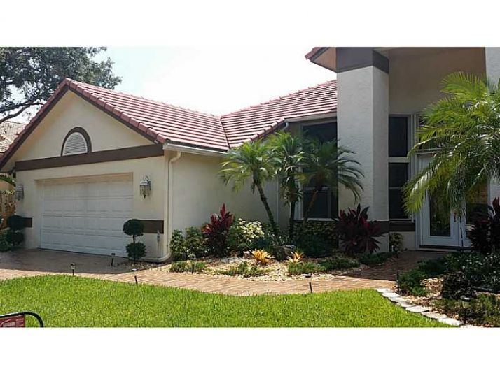 1068 TWIN BRANCH LN, Fort Lauderdale, FL 33326